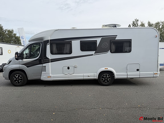 Knaus SKY TI 700 MEB-AUTOMAT-150HK-MARKISE-SOLCELLE-SYKKELSTATIV-ENKLE SENGER-STORT BAD BAKERST++ 6 of 30