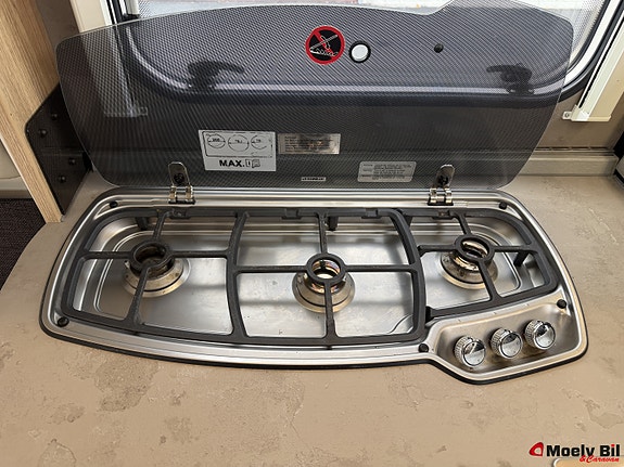 Knaus SKY TI 700 MEB-AUTOMAT-150HK-MARKISE-SOLCELLE-SYKKELSTATIV-ENKLE SENGER-STORT BAD BAKERST++ 22 of 30