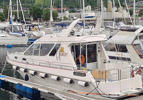 Mørejet 1167 Radar,autopilot,styrepo. ute. El.gir. Ørsta 4 of 30