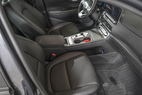 Hyundai Kona 15 of 24