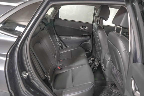 Hyundai Kona 9 of 24