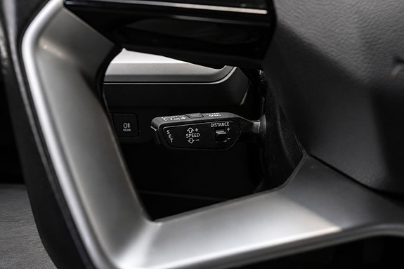 Audi Q4 e-tron 11 of 18