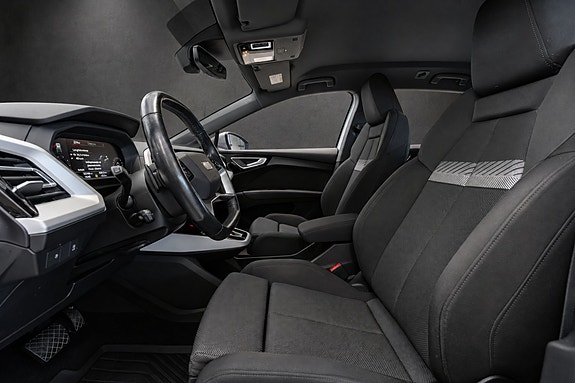 Audi Q4 e-tron 14 of 18
