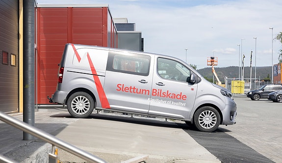 Velkommen til Slettum Bilskade