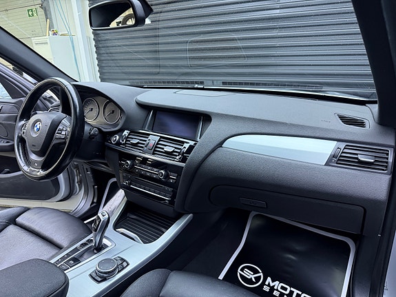 BMW X3 12 of 30