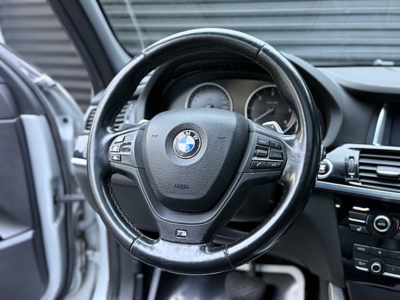 BMW X3 13 of 30