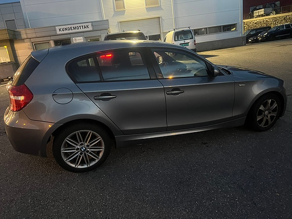 BMW 116d 6 of 9