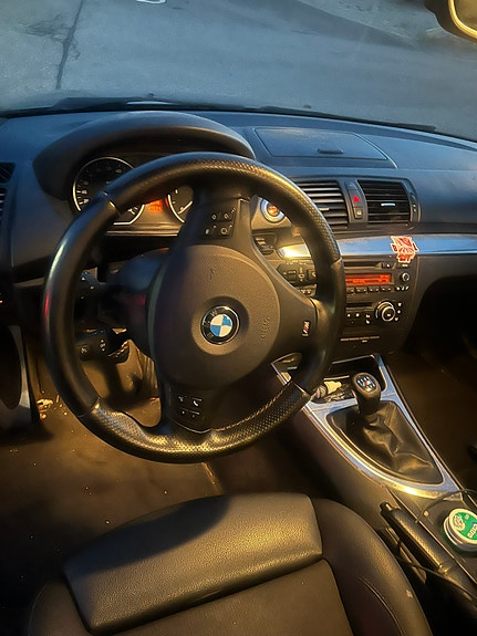 BMW 116d 7 of 9