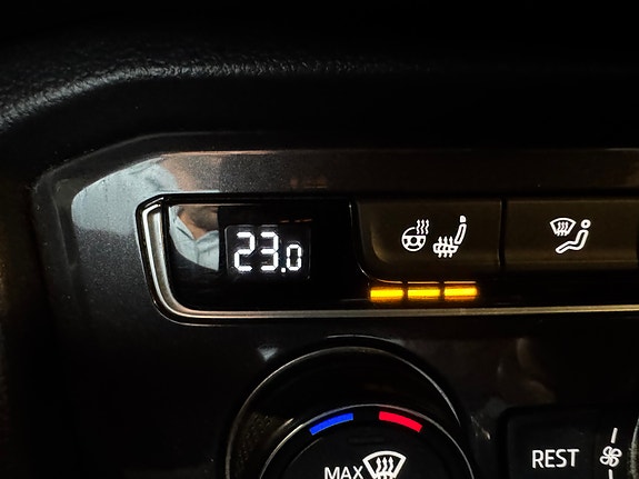 Volkswagen Tiguan 19 of 30