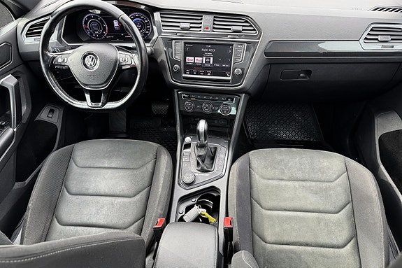 Volkswagen Tiguan 17 of 30
