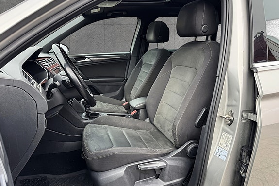 Volkswagen Tiguan 10 of 30