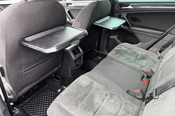 Volkswagen Tiguan 13 of 30