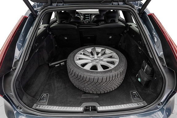 Volvo V90 23 of 28