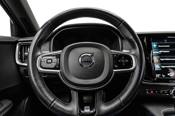 Volvo V90 16 of 28