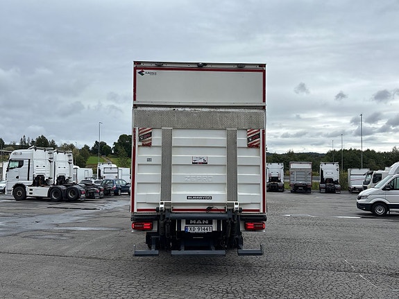 MAN TGM 18.320 4x2 LL CH 6 of 28