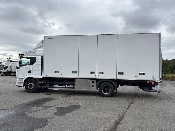 MAN TGM 18.320 4x2 LL CH 10 of 28