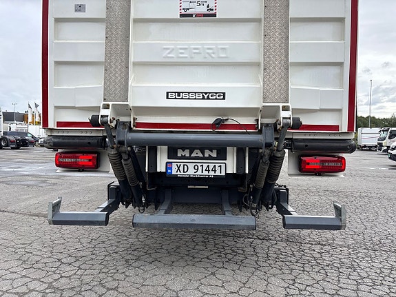 MAN TGM 18.320 4x2 LL CH 14 of 28