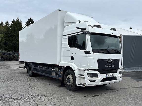 MAN TGM 18.320 4x2 LL CH 3 of 28