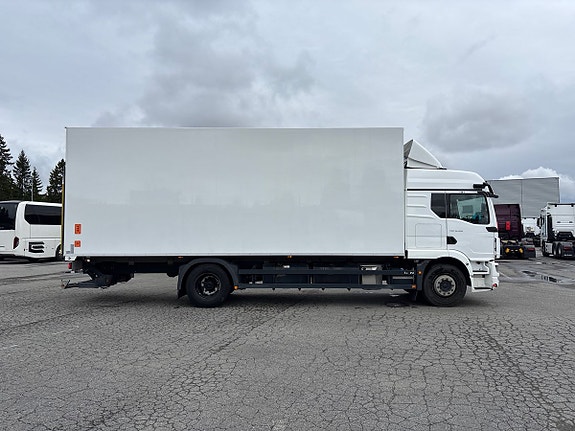 MAN TGM 18.320 4x2 LL CH 4 of 28