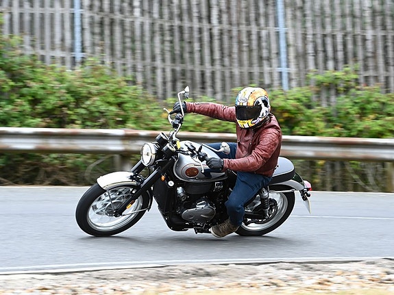 BSA Goldstar 650 Legacy Edition. Tilbud utstillingsmodell. 5 of 17