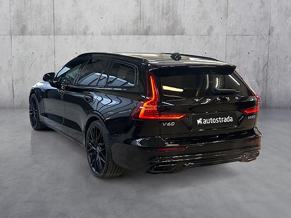 Volvo V60 3 of 30