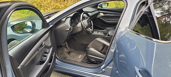 Mazda 3 12 of 13