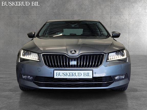Skoda Superb 10 of 29
