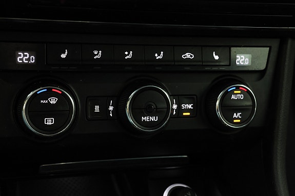 Skoda Superb 27 of 29