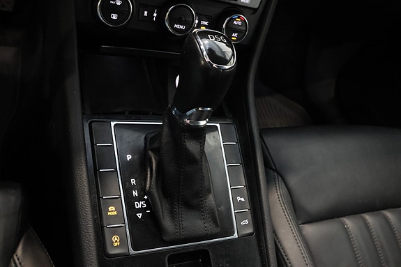 Skoda Superb 28 of 29