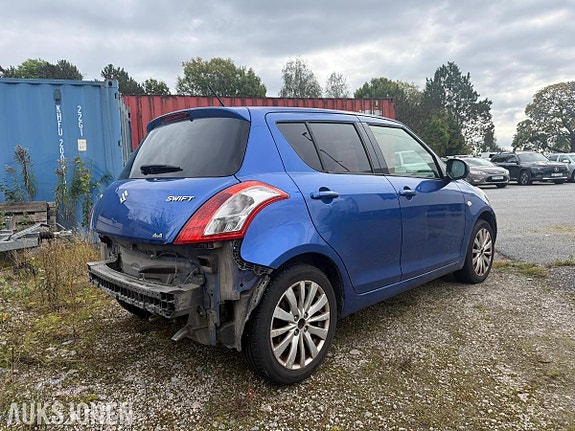 Suzuki Swift 6 of 30
