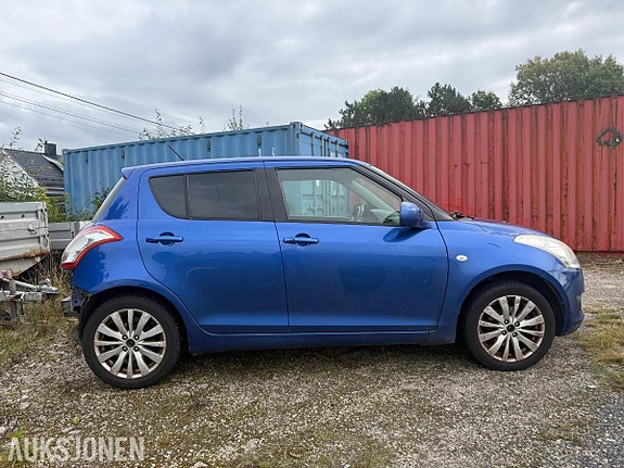 Suzuki Swift 4 of 30