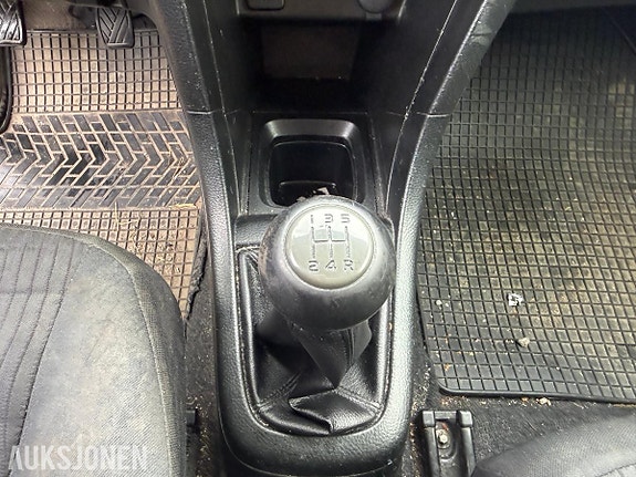 Suzuki Swift 23 of 30