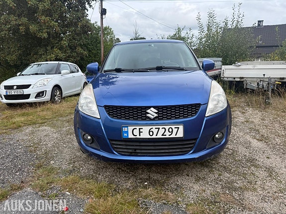 Suzuki Swift 8 of 30