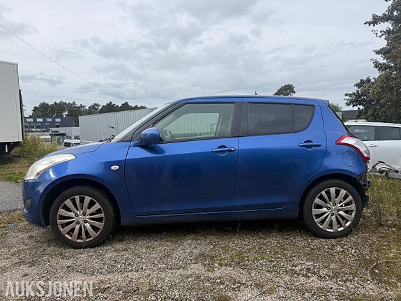 Suzuki Swift 3 of 30
