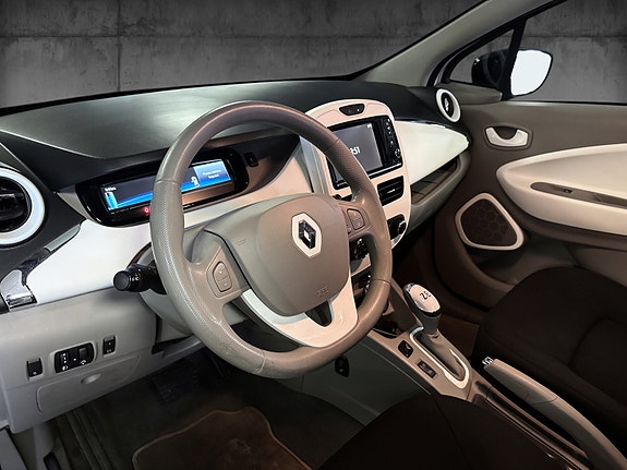 Renault Zoe 10 of 14