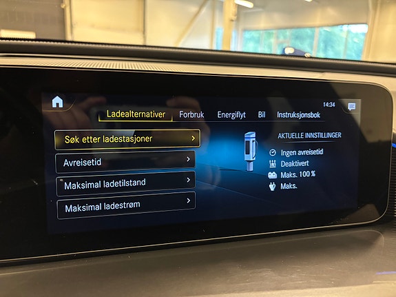 Mercedes-Benz EQC400 25 of 30
