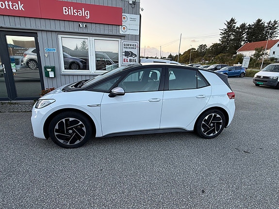 Volkswagen ID.3 3 of 14
