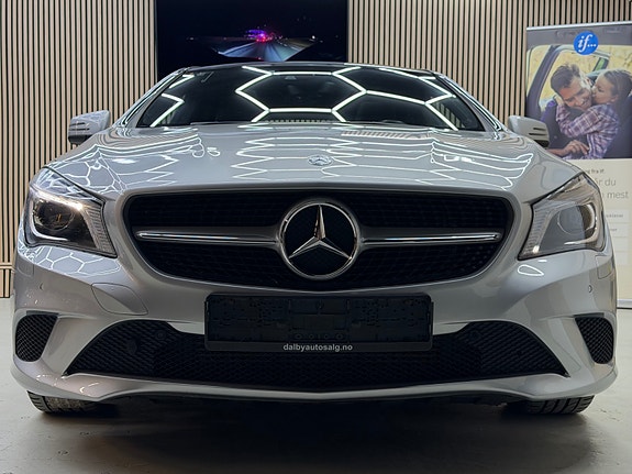 Mercedes-Benz CLA200 20 of 30