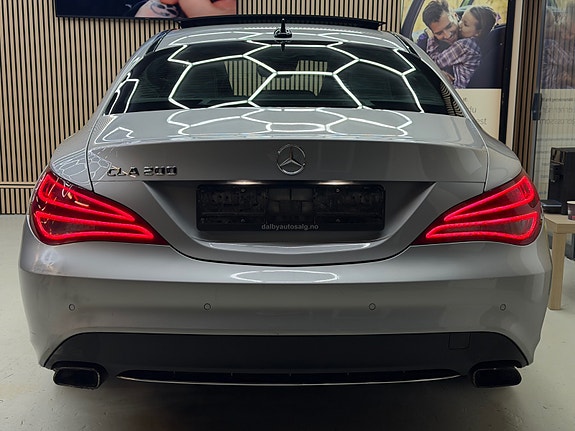 Mercedes-Benz CLA200 22 of 30