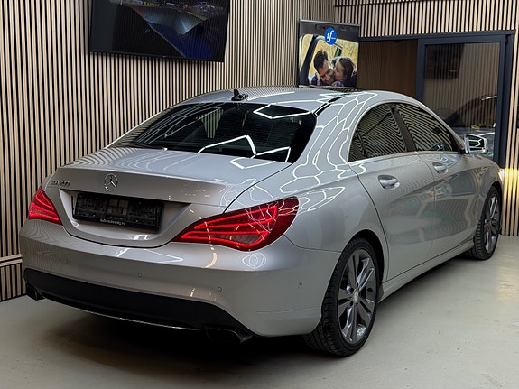 Mercedes-Benz CLA200 15 of 30