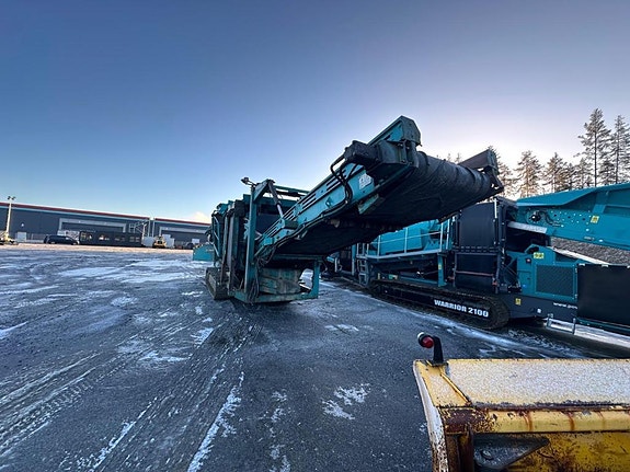 Powerscreen Warrior 2100 3 of 4