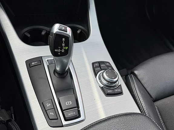 BMW X3 9 of 15