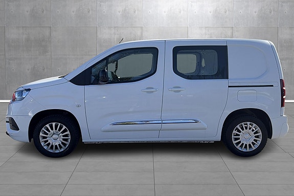 Toyota Proace City 2 of 19