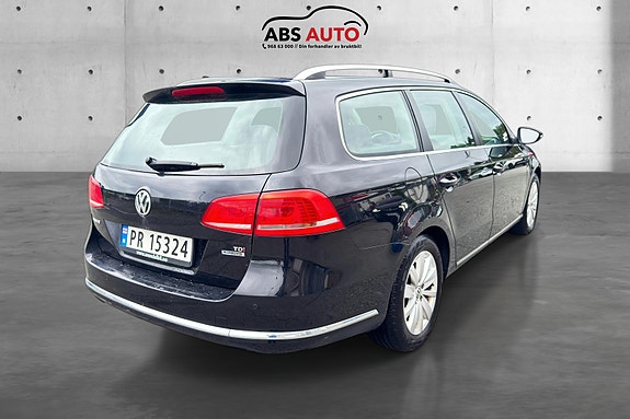 Volkswagen Passat 5 of 18