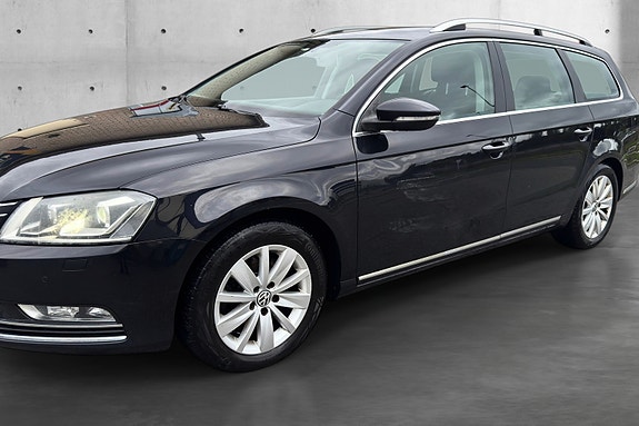 Volkswagen Passat 10 of 18