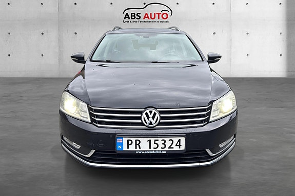 Volkswagen Passat 2 of 18
