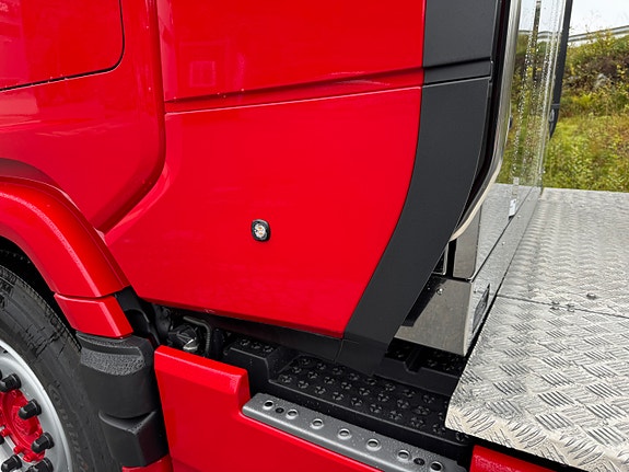 Scania R 560 A6X4NB 7 of 12