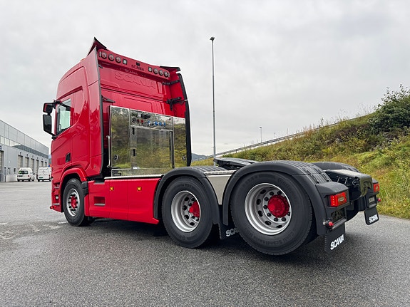 Scania R 560 A6X4NB 6 of 12