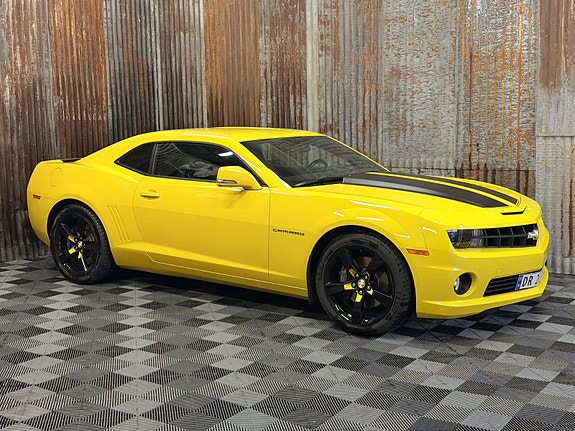 Chevrolet Camaro 2 of 30