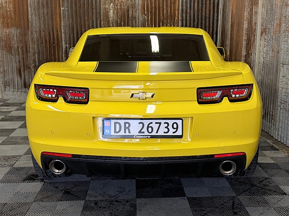 Chevrolet Camaro 15 of 30